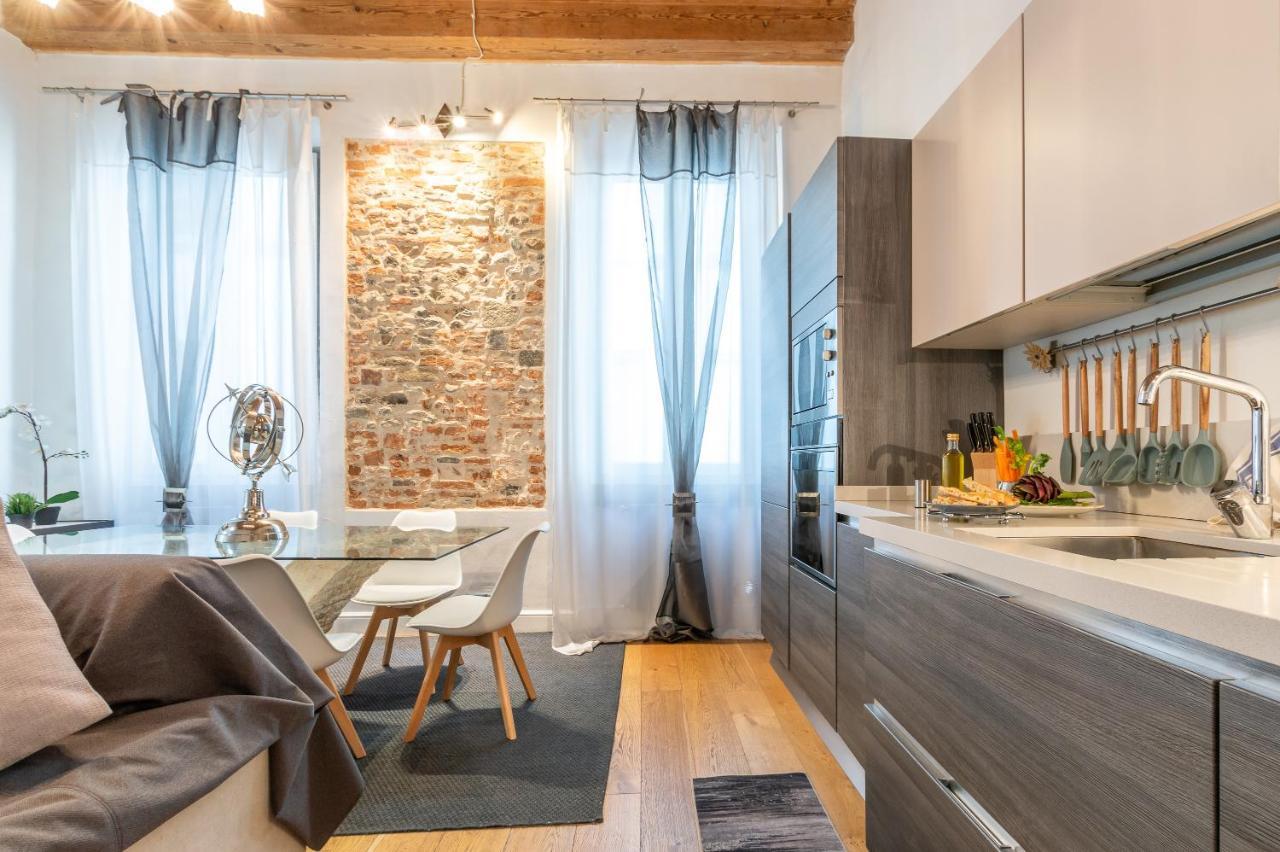 E Quindi Uscimmo A Riveder Le Stelle Apartment Florence Ngoại thất bức ảnh